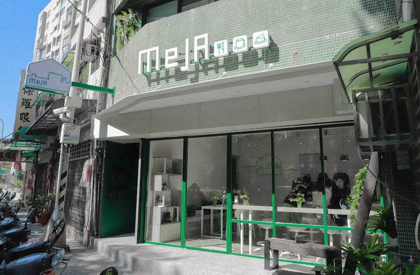 MeJA cafe
