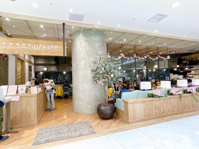 UZNA OMOM 杏桃鬆餅屋 (SOGO復興店)