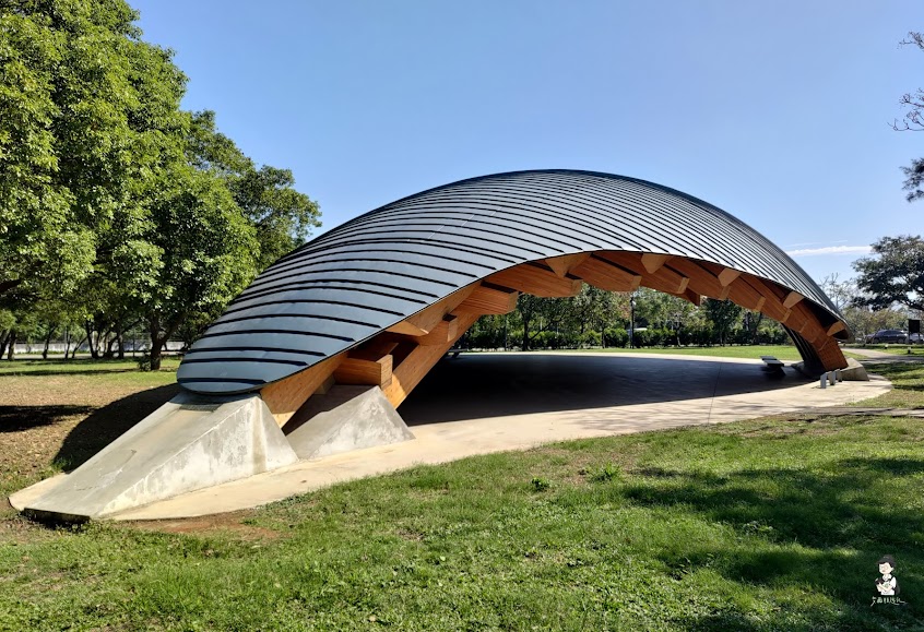 崙坪文化地景園區