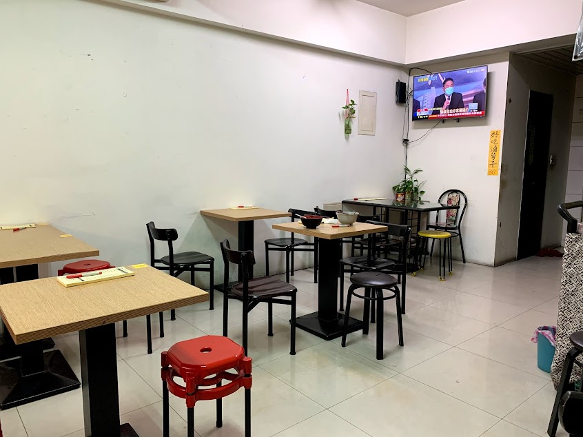 骨仔肉，醬香滷味