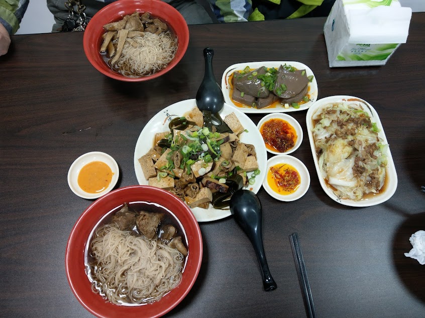 洋露壺口~養生羊肉爐/胡椒豬肚雞/港式麵食/露營食材/冷凍真空食品