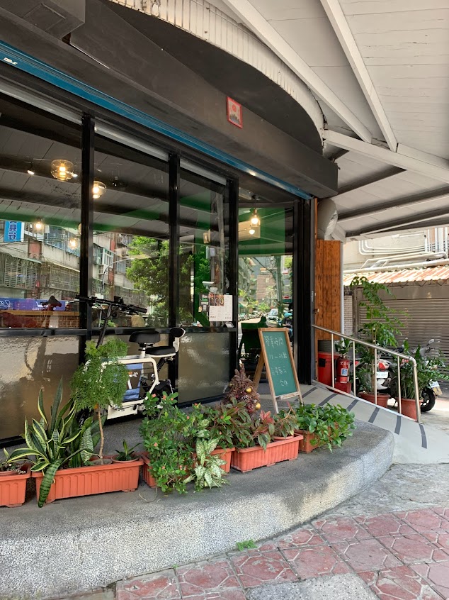 瑪賀牛肉麵【板橋店】板橋美食 只賣牛肉麵板橋外送美食 板橋小吃 板橋牛肉麵 板橋必吃