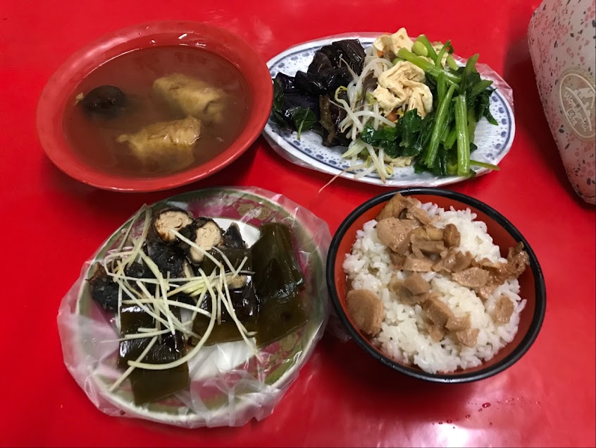 素食飯麵、素麻油雞