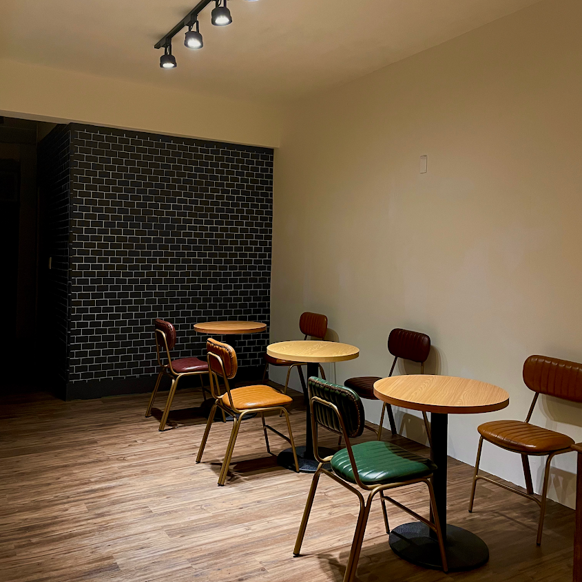 時晴咖啡 STAYSUNNYCAFÉ｜不限時咖啡廳｜塔類蛋糕專賣店｜深夜咖啡廳｜中永和美食