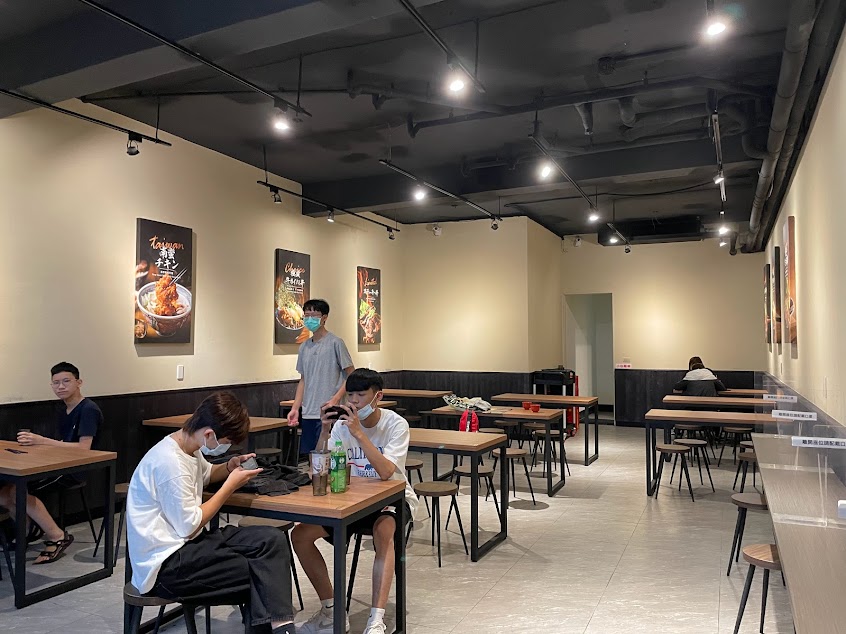 牛丁次郎坊X深夜裡的和魂燒肉丼X三重支店