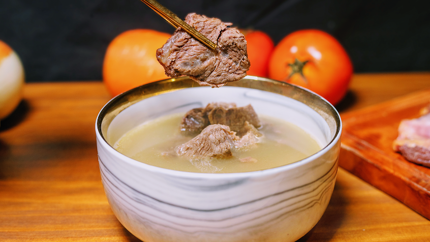 Grateful 營養午餐 & 牛肉麵｜健康餐盒｜水嫩雞胸｜增肌減脂｜外送｜