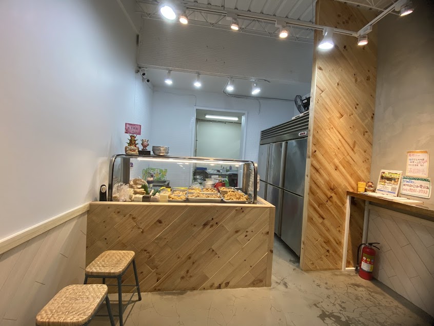 巷內百鮮鹹酥雞 土城中央店