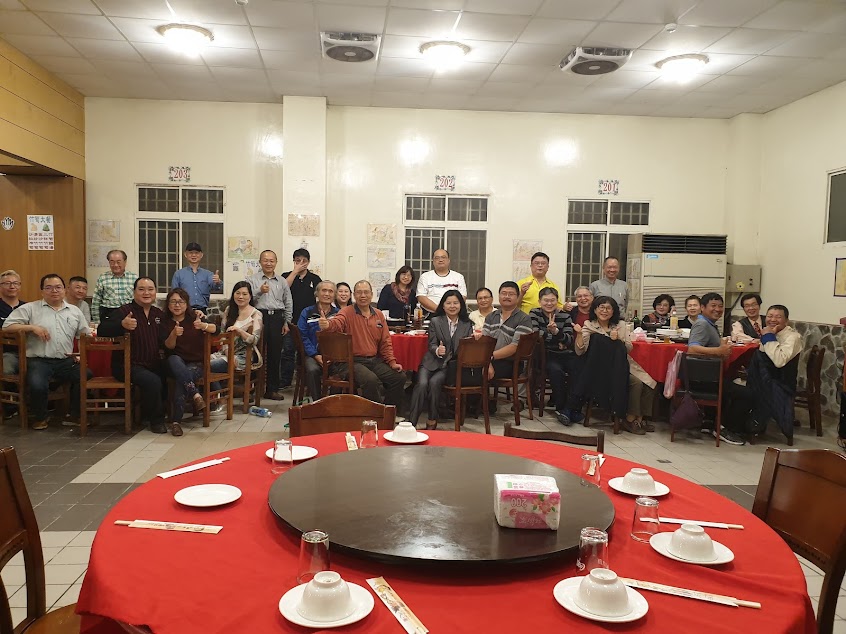 鴻興土雞城 (元老店)