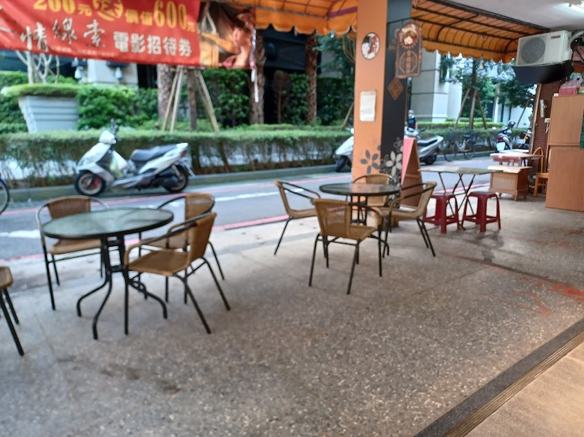 餅餅早食•脆皮蛋餅•鐵板吐司