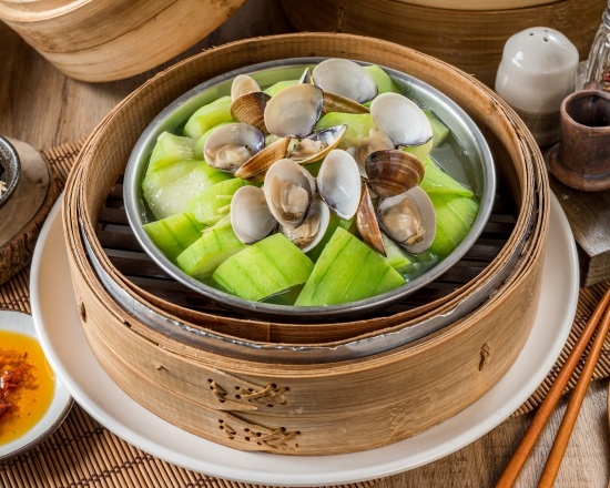 八廚老員林麻油雞牛肉麵