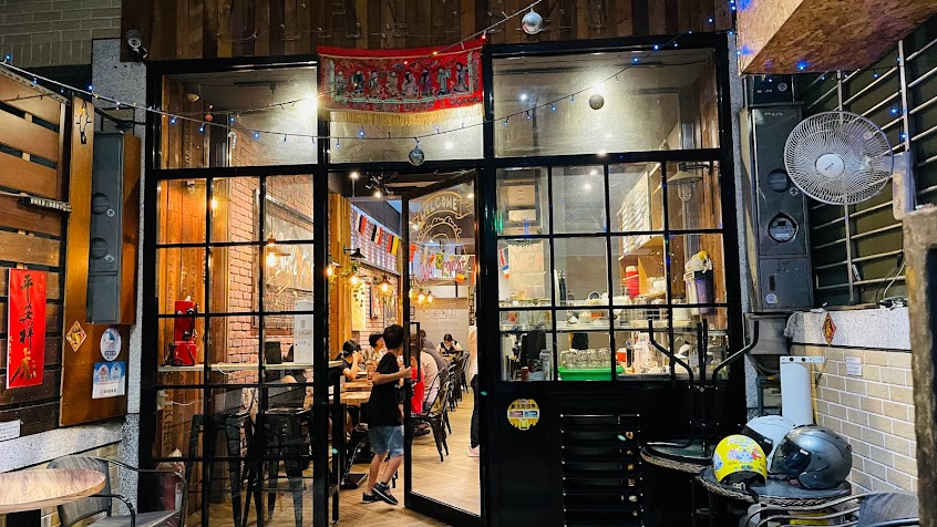 Oval meat 美式餐廳