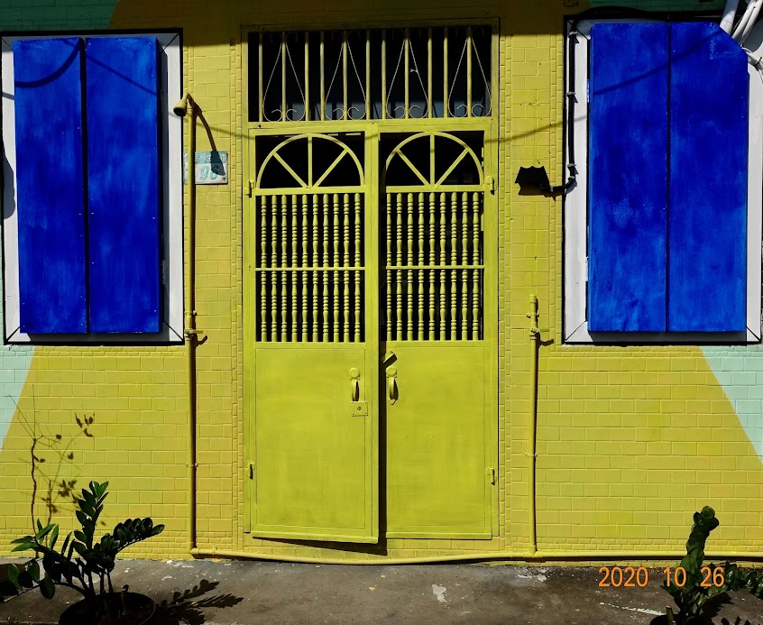 黑媽媽.白冰冰 老宅手沖咖啡