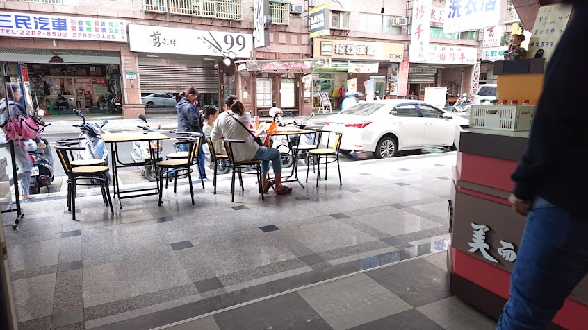 巨林美而美民族店