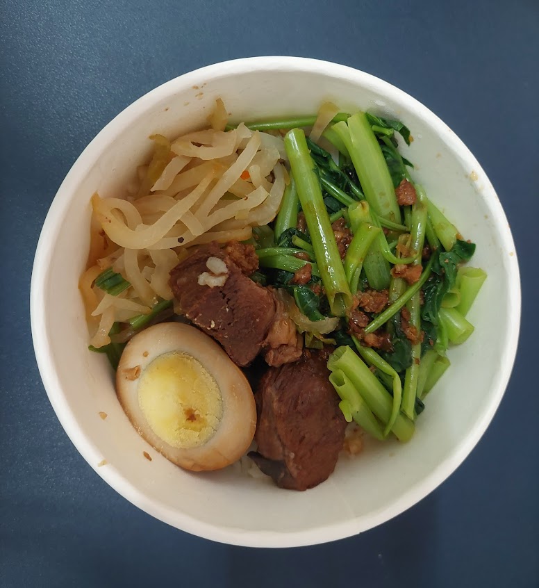 曲媽媽牛肉麵(大里店)