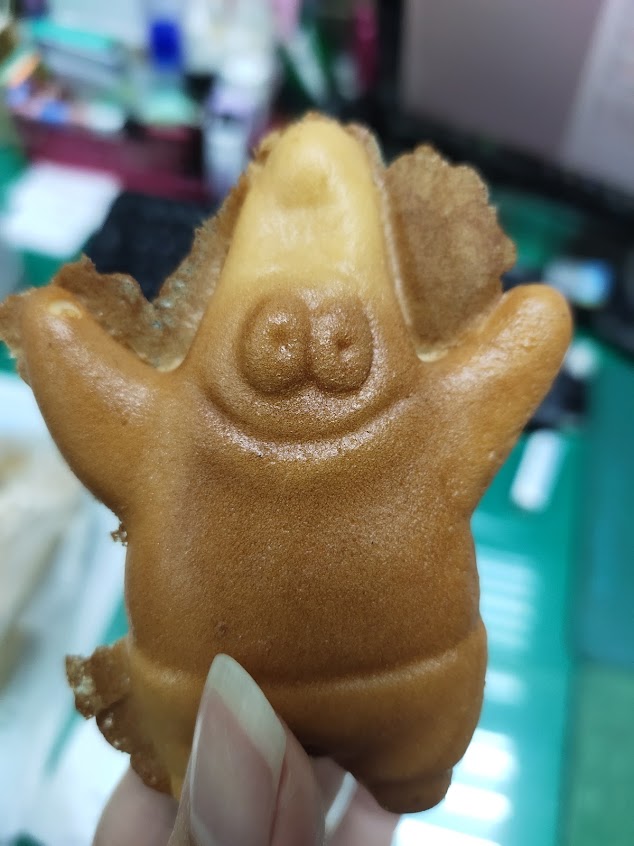 QQ猴鮮奶雞蛋糕