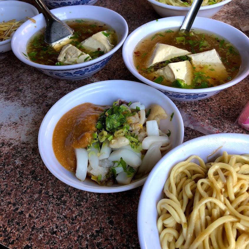 鴨松擔仔麵