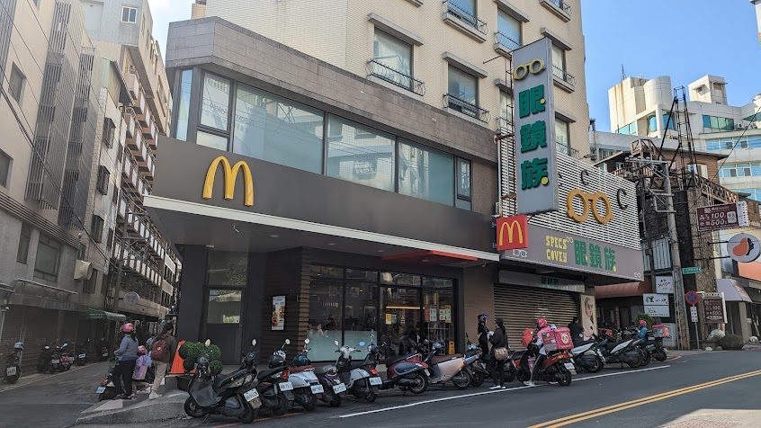 麥當勞-台中新興二餐廳