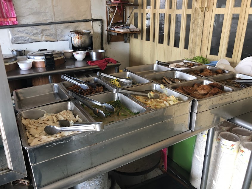 廟口 阿國現煮鮮魚湯