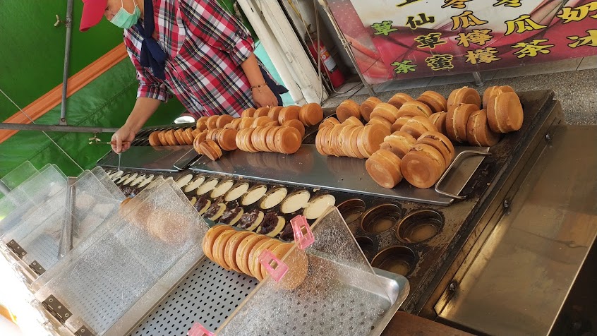 佳里黃昏市場萬丹紅豆餅