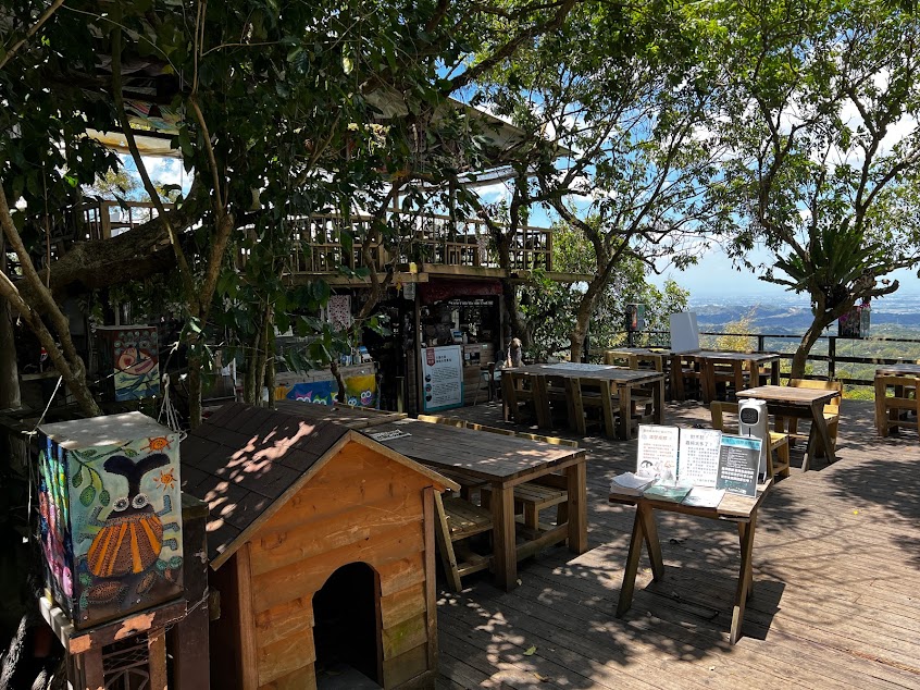 大鋤花間咖啡生態農場 Dachu Coffee Estate