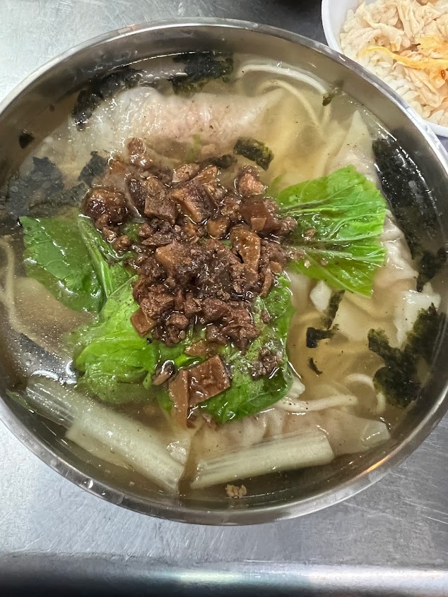 鮮肉餛飩麵