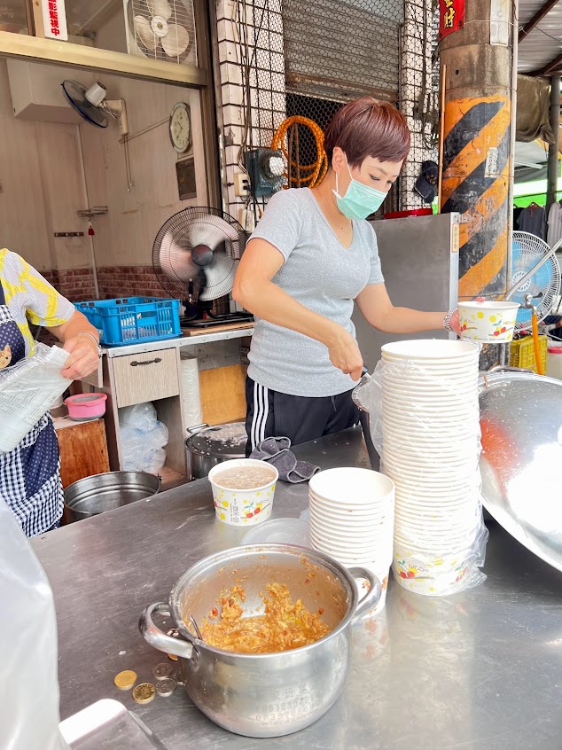 味津鄉關廟魯麵