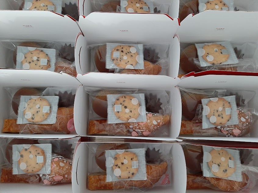 老鼠搬乳酪手作烘焙 （無店面，無現貨，預接訂單制）統編：81362707