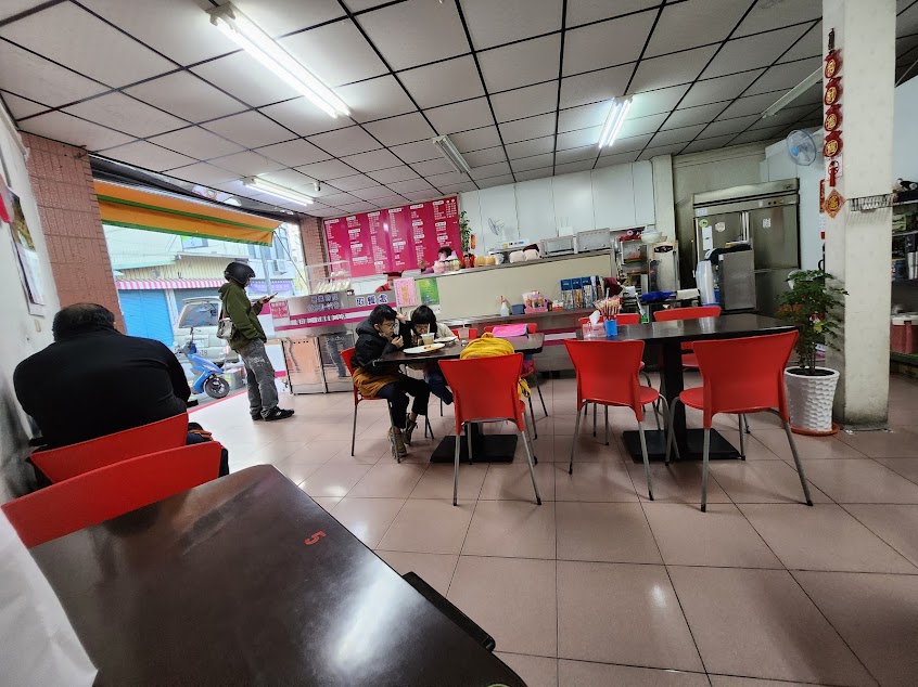 金飯糰早餐美食店