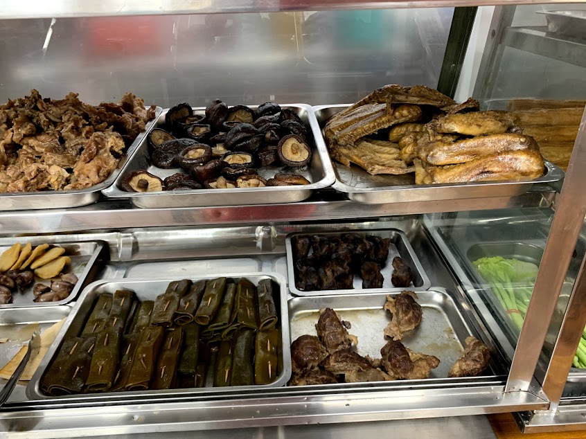 川味榨菜肉絲麵