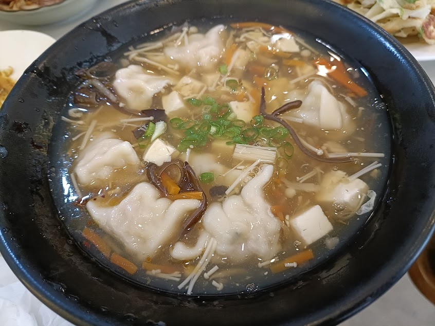 主恩之家刀削麵