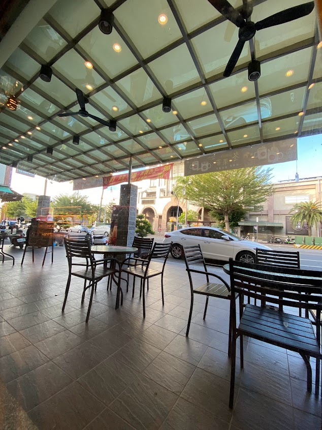 85度C咖啡蛋糕飲料麵包-台南學甲店