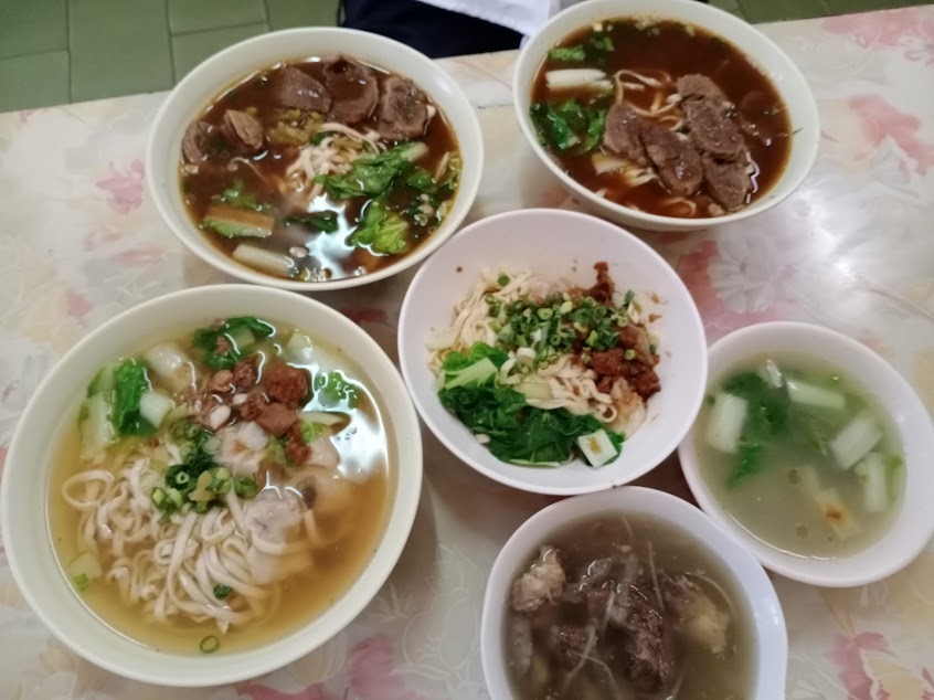 大張紅燒牛肉麵