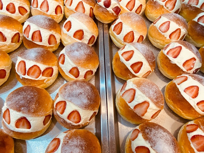 8貝果麵包店-早午餐、下午茶、預購麵包出爐