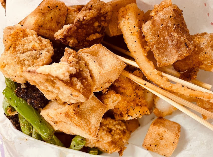 真佳雞排攤.雜魔搖茶