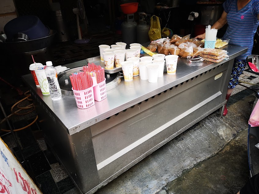 西港菜市場無名古早味蛋餅