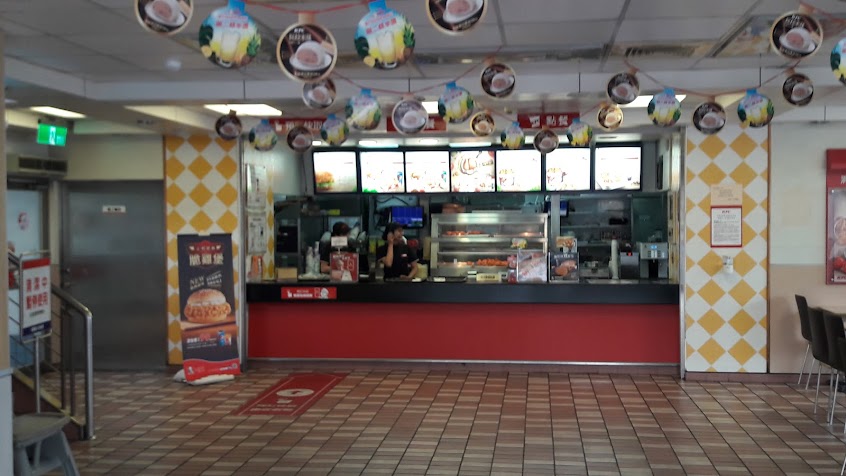 肯德基 高雄沿海餐廳