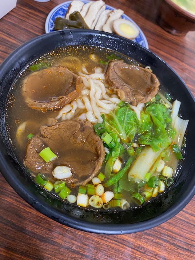 駱師傅牛肉麵