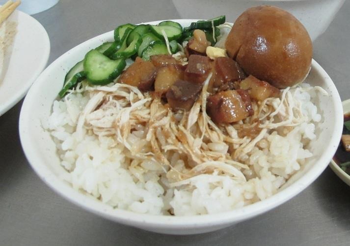 安安肉燥飯