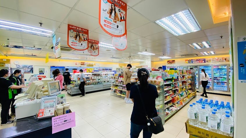 全家便利商店 燕巢義大店