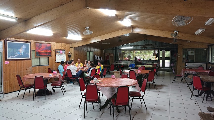 雙連埤海陸鱒魚餐廳