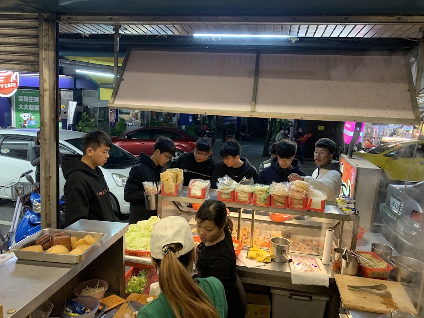 七嘴八舌特製滷味-五結店