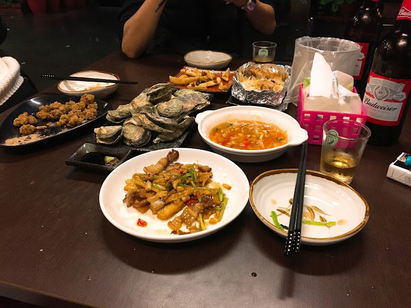 小酒窩長睫毛 居酒屋