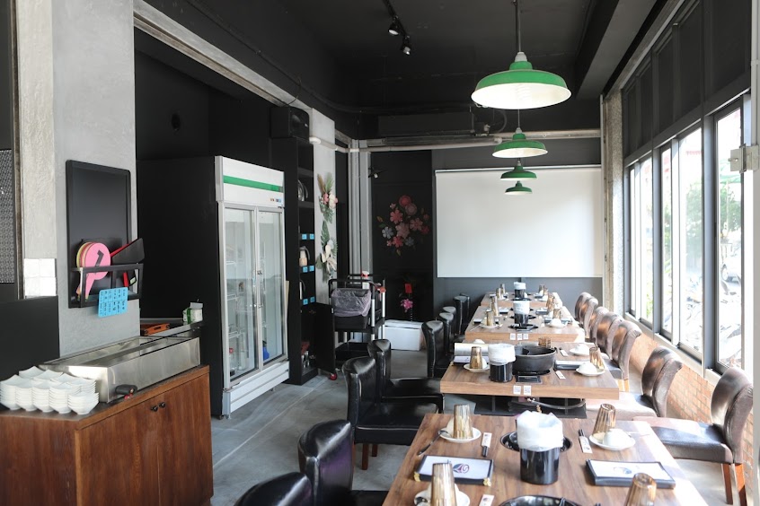 千花 石鍋藝(內部調整 暫時休息)