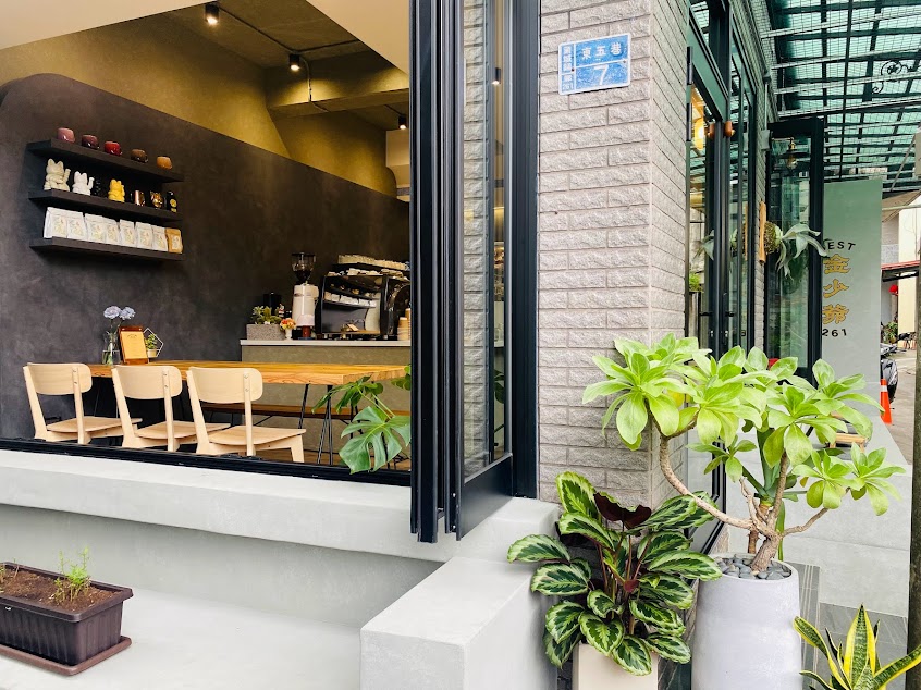 OVERTIME COFFEE 261金少爺