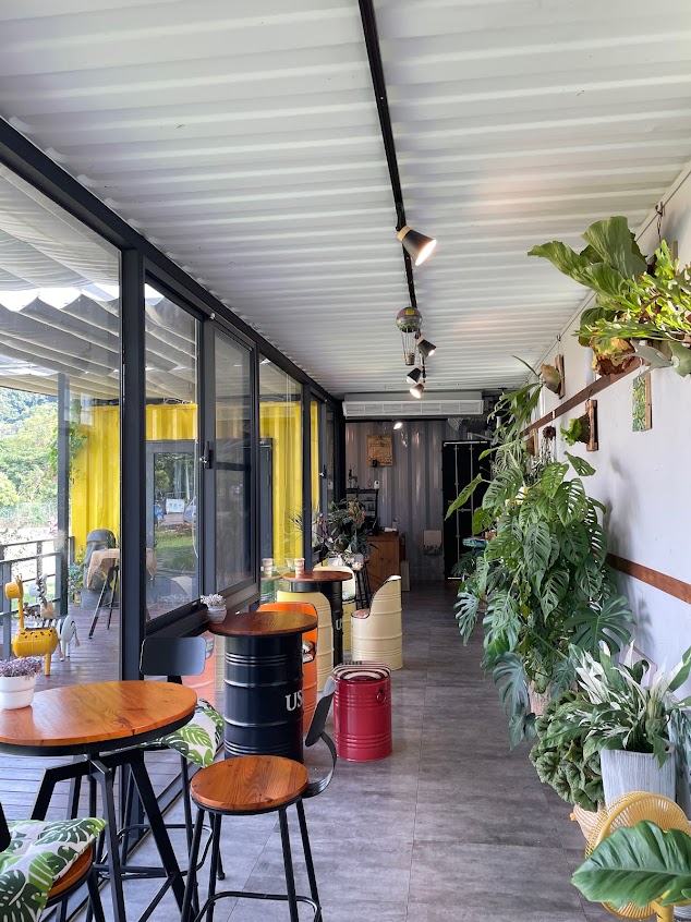 點 咖啡(黃梨園點心店)