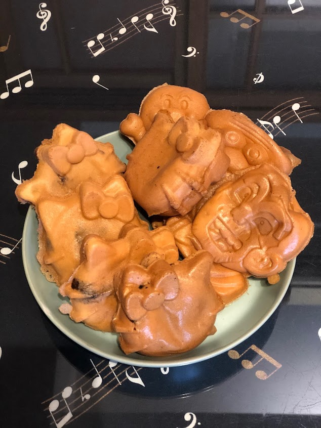 嘰嘰喳喳脆皮雞蛋糕