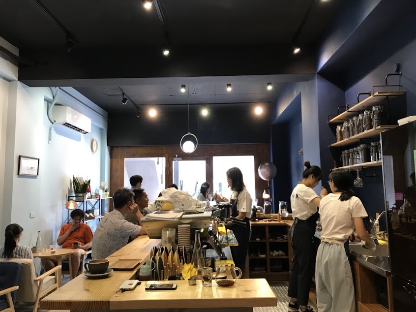 Hollatte馥拿鐵 自烘咖啡 竹北店