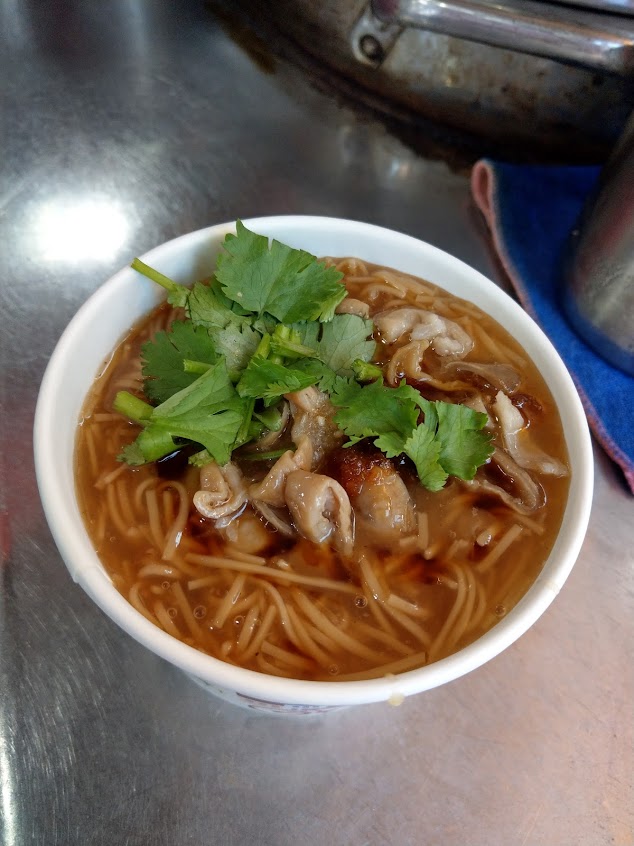 阿嬌手工肉圓、大腸麵線
