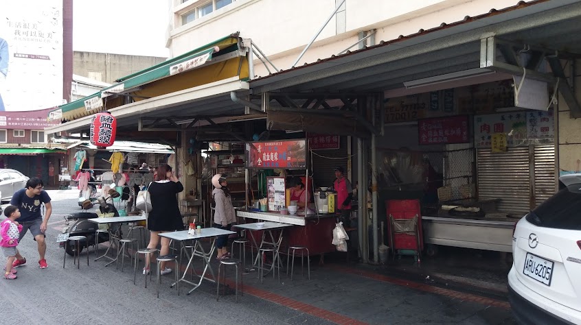 老全豬血湯麵線