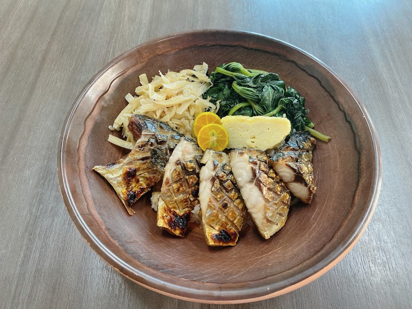 偉魚小居日式燒烤丼飯